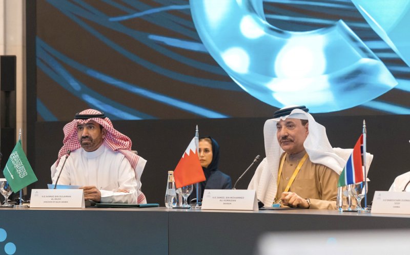 وزير العمل يترأس وفد مملكة البحرين بالمؤتمر الدولي لسوق العمل بالرياض