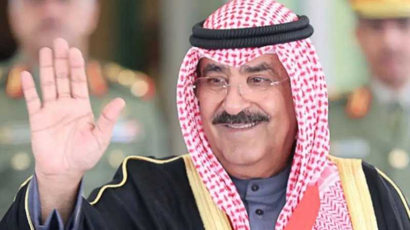 من بوابة العمل الأمني والعسكري.. الشيخ مشعل الأحمد الصباح أميرا للكويت