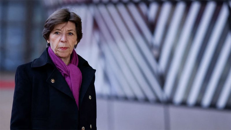 بسبب الطائرة.. وزيرة خارجية فرنسا تؤجل زيارتها إلى لبنان