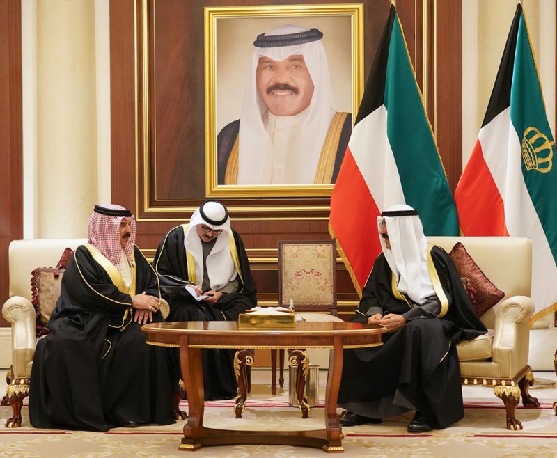 جلالة الملك المعظم يقدم التعازي والمواساة الى سمو أمير دولة الكويت بوفاة سمو الشيخ نواف الأحمد الجابر الصباح