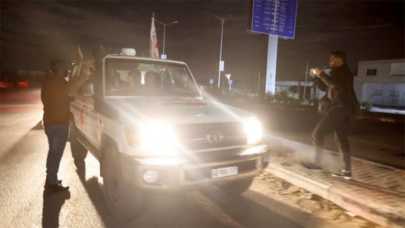 يديعوت أحرنوت: إسرائيل مستعدة لـ "تنازلات" لإبرام صفقة أسرى
