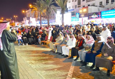 محافظة المحرق تحتفل بالأعياد الوطنية المجيدة في سوق المحرق
