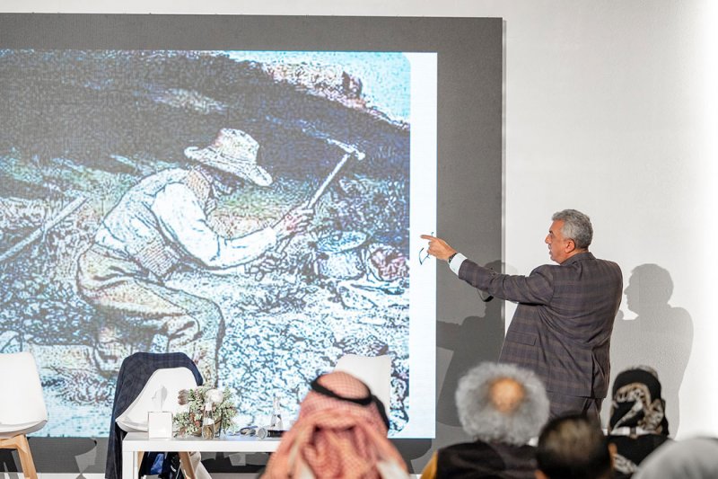 متخصصون يطرحون رؤيتهم حول الكتابة المسرحية الجديدة في العالم العربي
