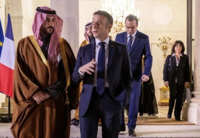 وزير الدفاع السعودي يستعرض مع الرئيس الفرنسي العلاقات الثنائية