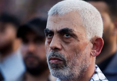 السنوار حدد "شروط" صفقة تبادل الأسرى مع إسرائيل