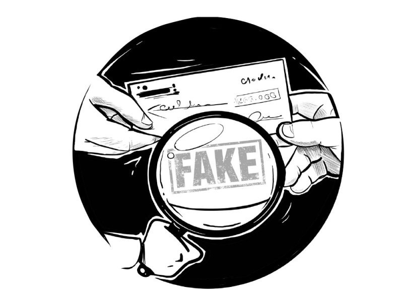 "مخلصة معاملات" تحتال على زبون وتنهب منه 100 دينار