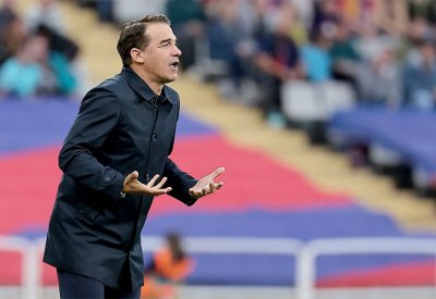 بسبب هدف ريال مدريد القاتل.. فيديو يوثق "جنون" مدرب ألافيس