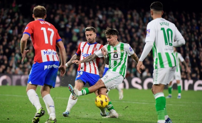 بيتيس يتعادل مع جيرونا في الدوري الإسباني