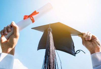 السعوديات يكتسحن أعداد الجامعيين الخليجيين في البحرين