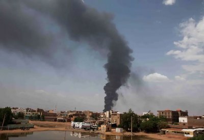 اشتباكات عنيفة في الخرطوم.. اتهام الدعم السريع بسلب ونهب في الجزيرة