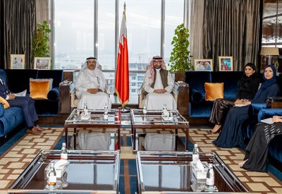 أمين عام "الأعلى للشباب والرياضة" يطلع على استراتيجية الوكالة البحرينية لمكافحة المنشطات