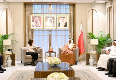 معالي وزير المالية والاقتصاد الوطني يؤكد عمق العلاقات التاريخية الوثيقة والروابط الأخوية الراسخة بين البحرين ومصر