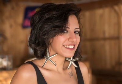 منتجة مصرية تقدم مدرسة لتعليم صناعة الأفلام في لندن