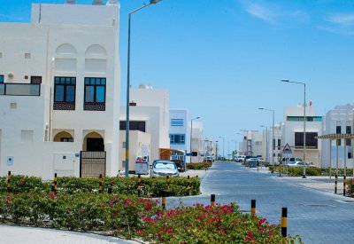 "البلديات" تحيل 11 توصية بلدية إلى "الأشغال" ومنها توسعة منفذ الدخول إلى "شرق الحد"