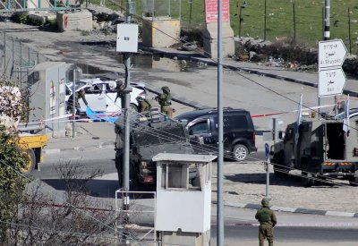 اصابة 4 إسرائيليين في عملية دهس نفذها فلسطيني بالضفة