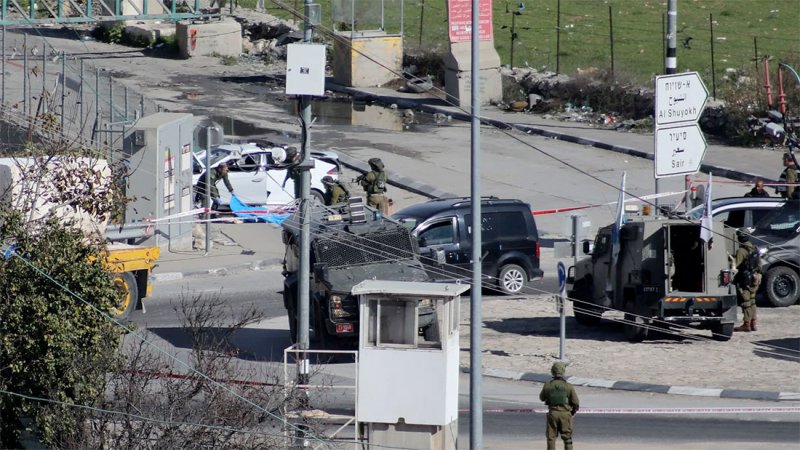 اصابة 4 إسرائيليين في عملية دهس نفذها فلسطيني بالضفة