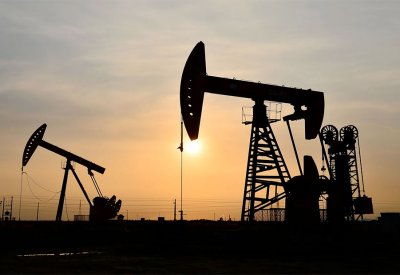 في 2023.. النفط يخسر 10% بسبب مخاوف بشأن العرض والطلب