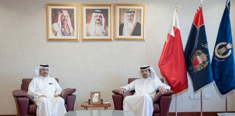 رئيس الجمارك يستقبل عدداً من المسؤولين بوزارة المواصلات والاتصالات