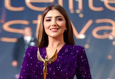 مي عمر ضمن أجمل 100 وجه في العالم
