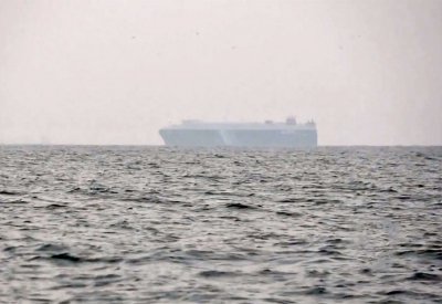 مقتل 10 يمنيين حوثيين بقصف أميركي في البحر الأحمر