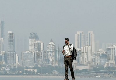 أداني تعين فريقا عالميا لمشروع تجديد الأحياء الفقيرة بمومباي