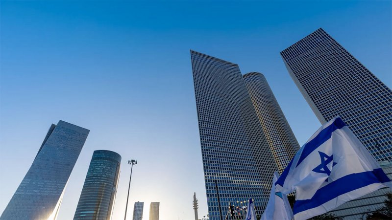 إسرائيل تعتزم استقدام 70 ألف عامل أجنبي لدعم قطاع البناء