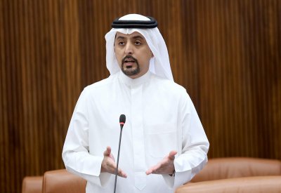 النعيمي: فرض ضريبة التحويلات المالية الخارجية على الأجانب لايشوبه أي شبهه دستورية