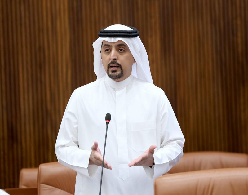 النعيمي: فرض ضريبة التحويلات المالية الخارجية على الأجانب لايشوبه أي شبهه دستورية