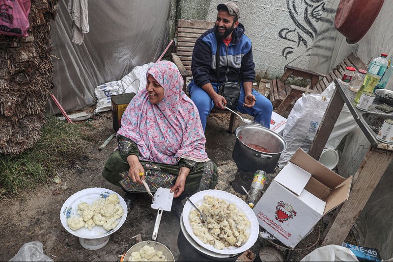 القصف والمعارك تتواصل في قطاع غزة