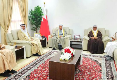 رئيس المجلس الأعلى للشؤون الإسلامية يستقبل وزير العدل والشؤون الإسلامية والأوقاف ورئيسي مجلسي الأوقاف السنية والجعفرية