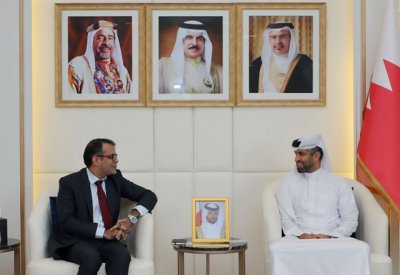 الرئيس التنفيذي لمركز ناصر للتأهيل والتدريب المهني يستقبل سفير جمهورية باكستان الإسلامية