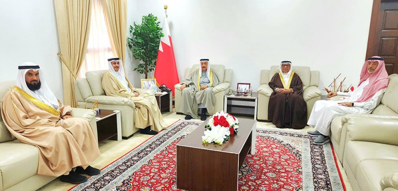 رئيس المجلس الأعلى للشؤون الإسلامية يستقبل وزير العدل والشؤون الإسلامية والأوقاف ورئيسي مجلسي الأوقاف السنية والجعفرية