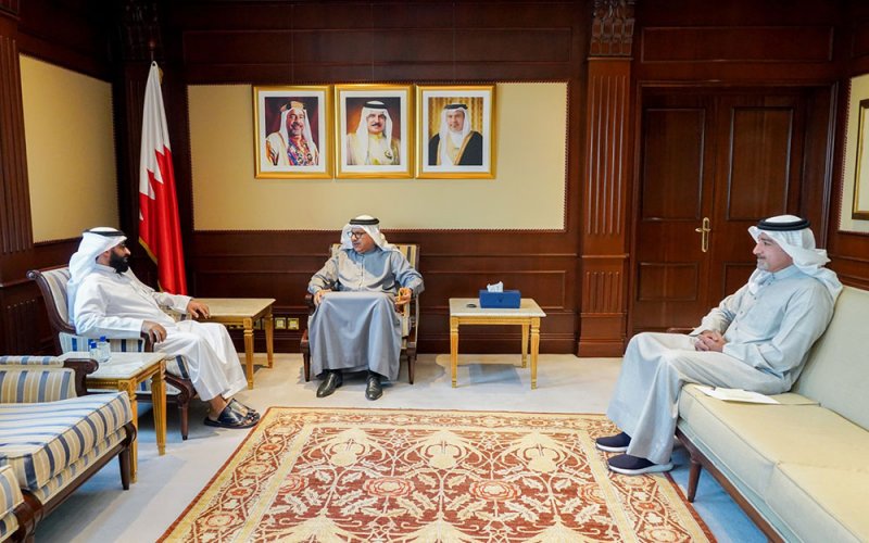 وزير الخارجية يستقبل نائب سفير المملكة العربية السعودية لدى مملكة البحرين