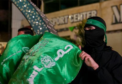 أميركا تعرض 10 ملايين دولار.. والسبب 5 من ممولي حماس