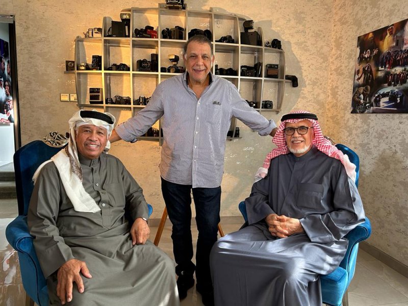 مسرح أوال يوثق مسيرته في لقاءات تلفزيونية