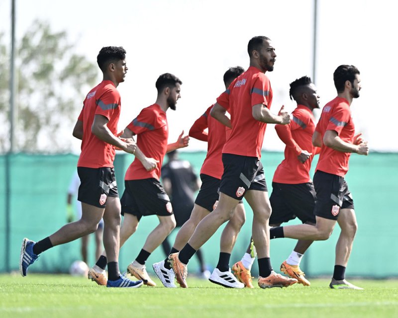 الأحمر يعاود التدريبات بمران صباحي استعدادا لودية أنغولا