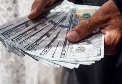 الدولار مستقر بانتظار بيانات التضخم الأميركية