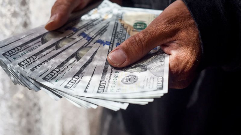 الدولار مستقر بانتظار بيانات التضخم الأميركية