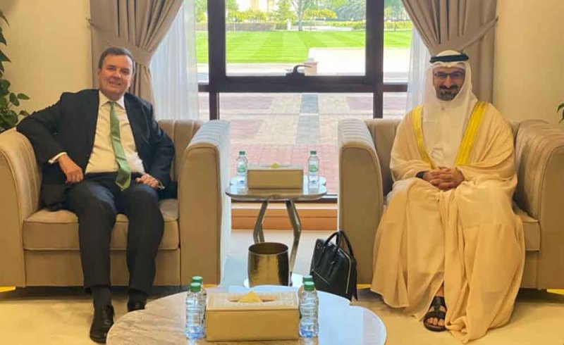 وزير الصناعة والتجارة يجتمع مع وزير الدولة البريطاني للسياسة التجارية