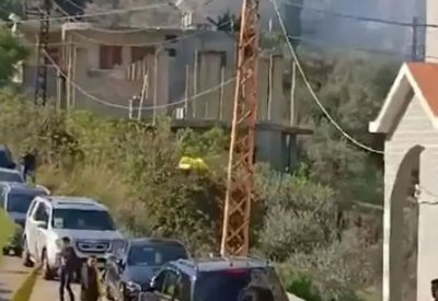 خلال تشييع قيادي بحزب الله.. إسرائيل تستهدف سيارة جديدة