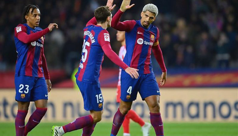 نيوكاسل مصمم على ضم لاعب برشلونة