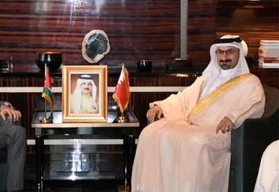 وزير الصناعة والتجارة يجتمع بوزير الصناعة والتجارة والتموين الأردني