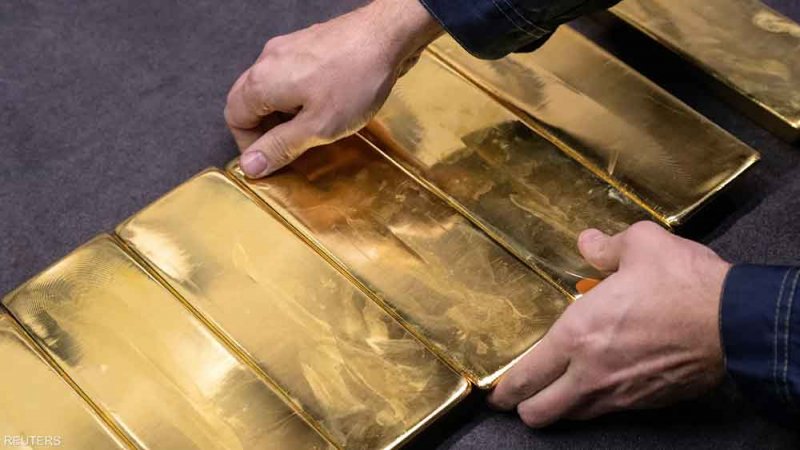 الذهب يتراجع وسط ترقب لبيانات التضخم الأميركية