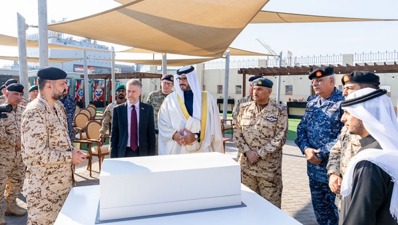 سمو الشيخ عيسى بن سلمان بن حمد يؤكد على ما وصلت إليه علاقات الصداقة والتعاون الثنائي بين البحرين وبريطانيا من مستويات متقدمة