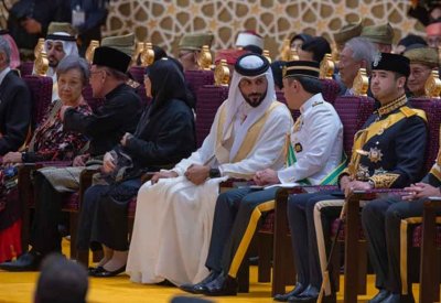 سمو الشيخ ناصر بن حمد يحضر حفل الزواج الملكي لسمو الأمير عبدالمتين بن السلطان حاج حسن البلقية