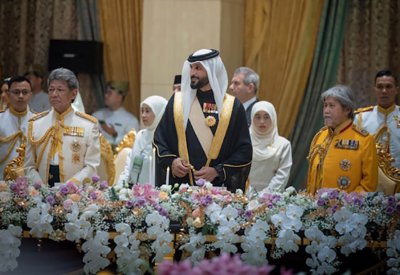 سمو الشيخ ناصر بن حمد يحضر مأدبة العشاء بمناسبة زواج نجل جلالة سلطان بروناي دار السلام