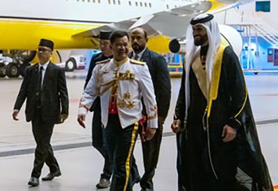 سمو الشيخ ناصر بن حمد آل خليفة يغادر سلطنة بروناي دار السلام