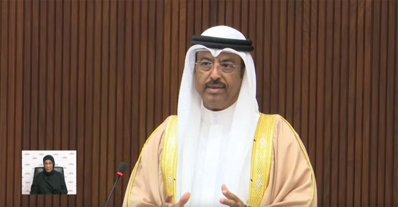 وزير "المواصلات": عدادات ذكية في سيارات أجرة البحرينيين