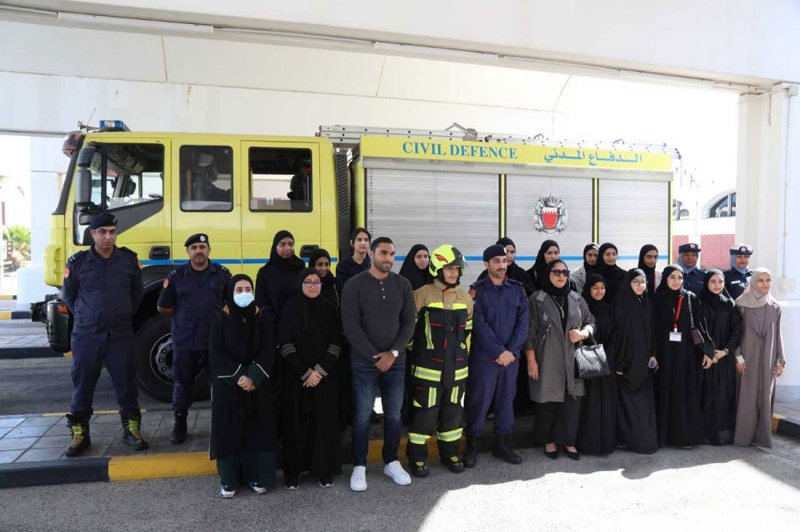 محافظ الشمالية يلتقي عددًا من طالبات المرحلة الثانوية "مساق خدمة المجتمع"