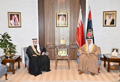 وزير الداخلية يبحث برامج التعاون الأمني خلال لقائه سفير البحرين لدى إيطاليا